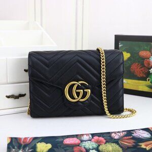 GG Marmont chain wallet